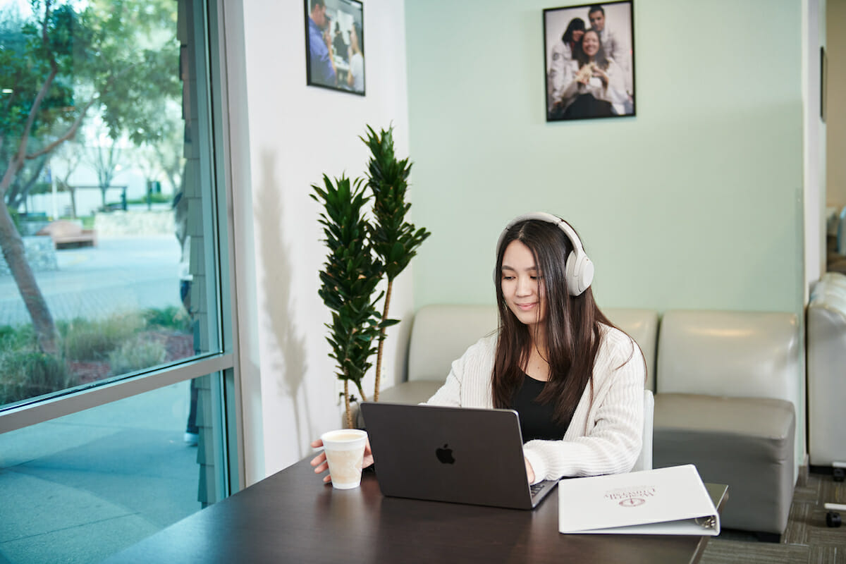 woman, laptop