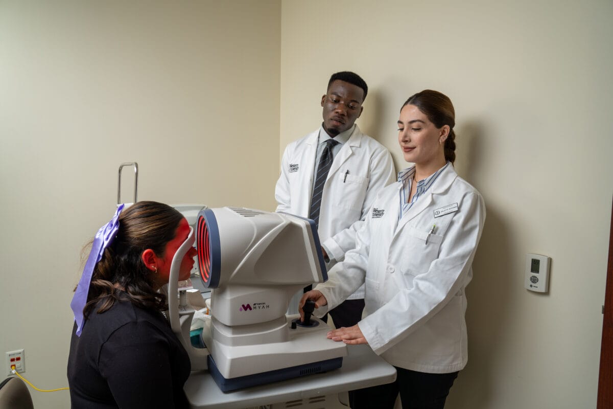 WesternU College of Optometry Students with Technology