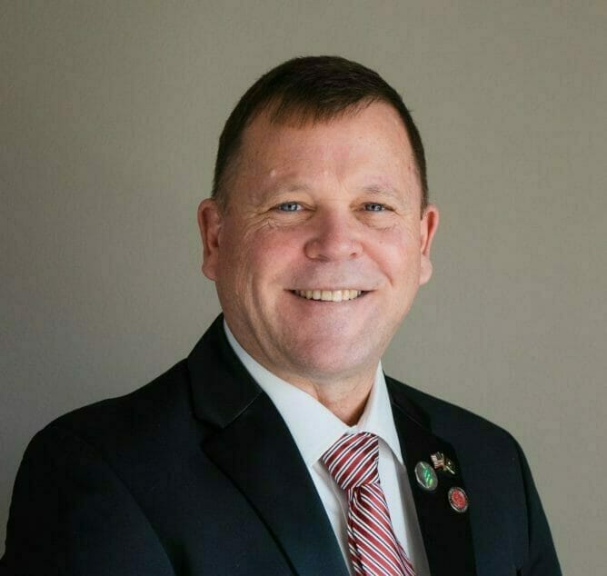 Dr. Derrick Sorweide