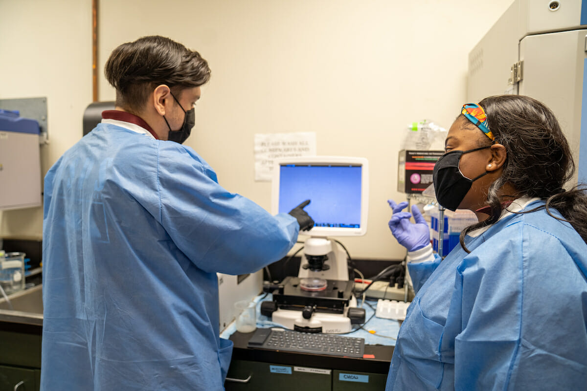 MSPS students Kevin Ventocilla and Dominique Brown in the lab.