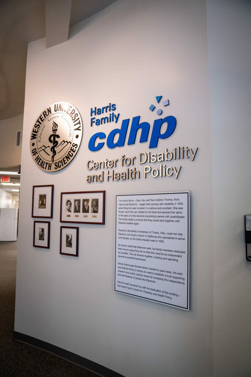 cdhp, logo, displayed.