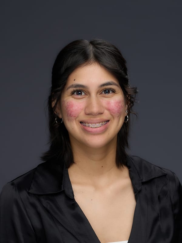 Portrait of Jasabel Martinez