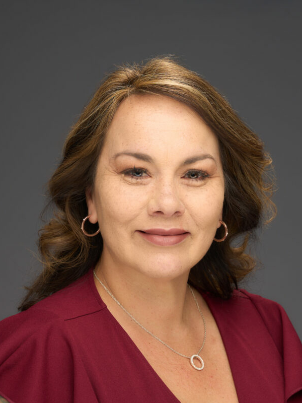 Portrait of Michelle Cowling