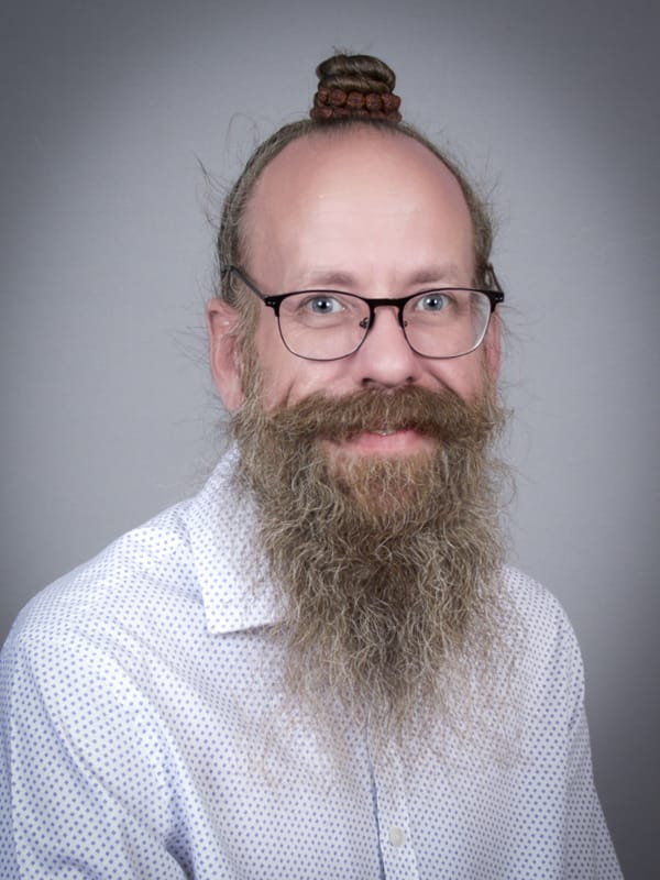 Portrait of Raleigh Henshaw